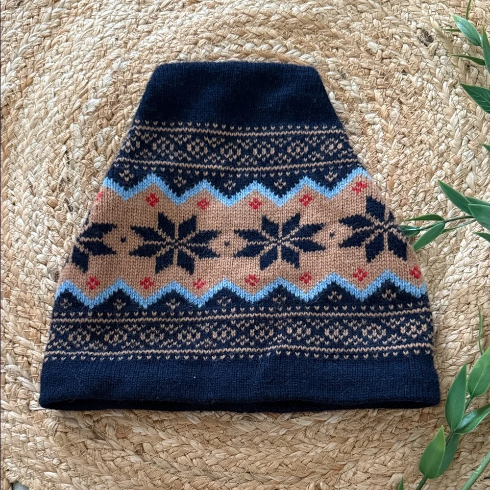 L.L. Bean Navy Fair Isle Knit Wool Hat with Tan and Light Blue Accents